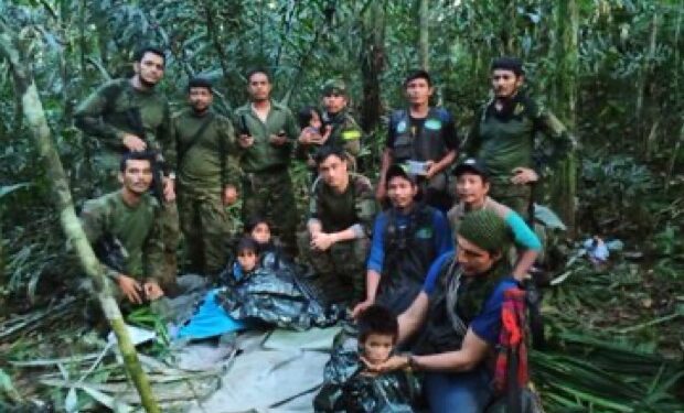 Hallan con vida a los cuatro niños desaparecidos hace más de un mes en la selva de Colombia