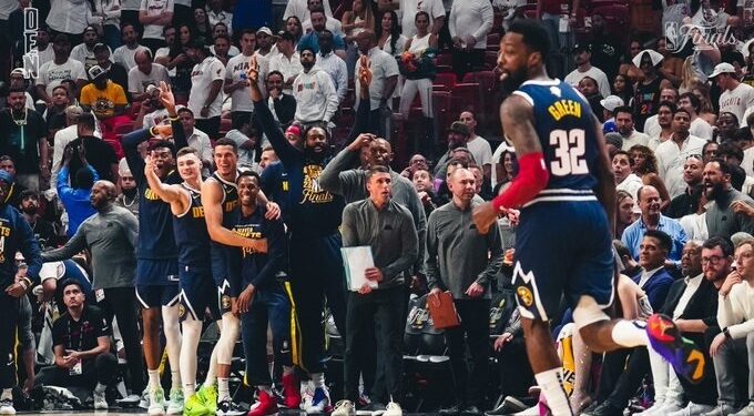 Los Nuggets vencen en Miami y acarician su primer anillo de la NBA