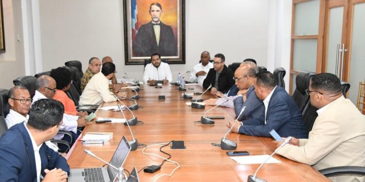 Comisión recomienda juicio político a Miembros de la Cámara de Cuentas