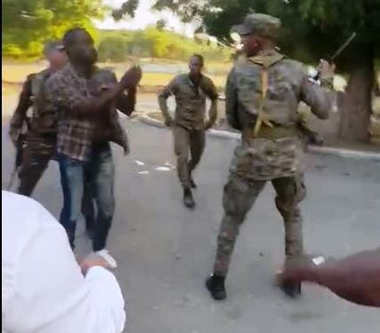 ADOMA condena agresión de militares contra abogado; Fausto Taveras fue maltratado por su piel negra