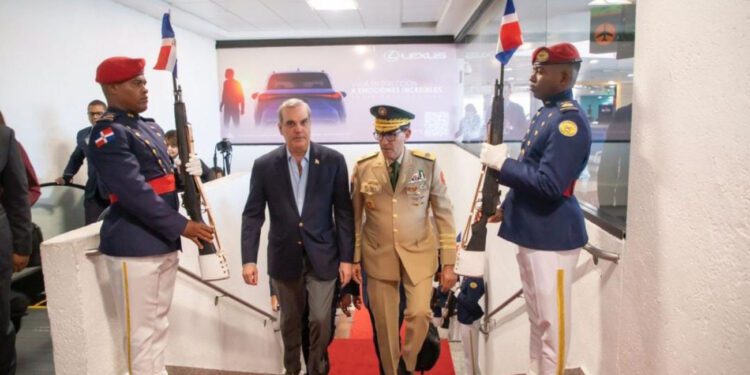 Presidente Abinader viaja este lunes a Belice a reunión del SICA