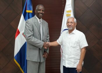 MINERD y la Embajada USA lanzan el programa Boosting English Initiative