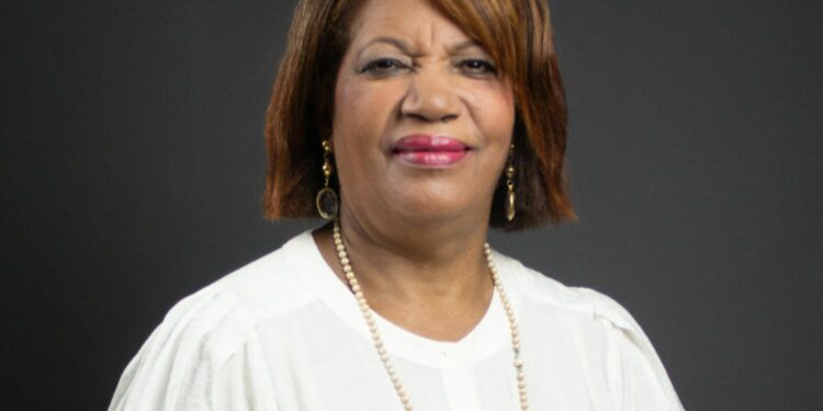 Mercedes Castillo pondrá a circular libro