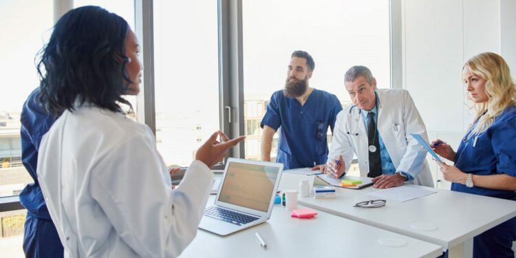 Abbott lanza Nurture Mentors, una comunidad mundial sobre Nutrición