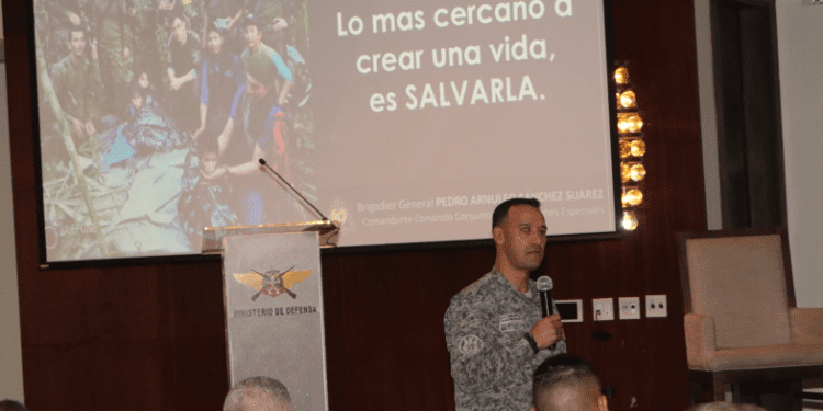 Militares colombianos narran en RD mentalidad para el rescate de cuatro niños indígenas