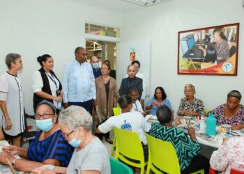 Rector UASD podría emular centro del CONAPE para jubilados de la academia 