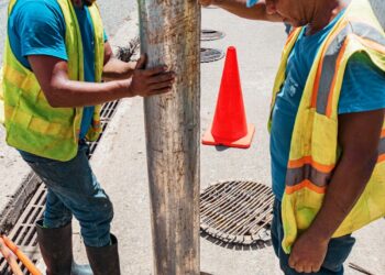 Ayuntamiento del Distrito Nacional realiza labores preventivas ante posible paso de la tormenta tropical Brett