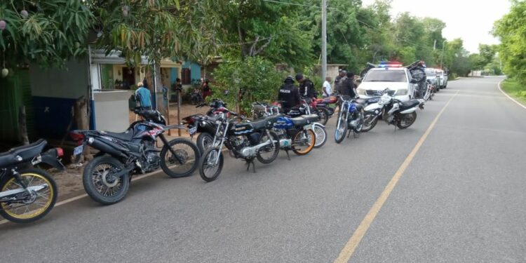 Desmantelan en San Cristóbal estructura organizadora de carreras clandestinas 