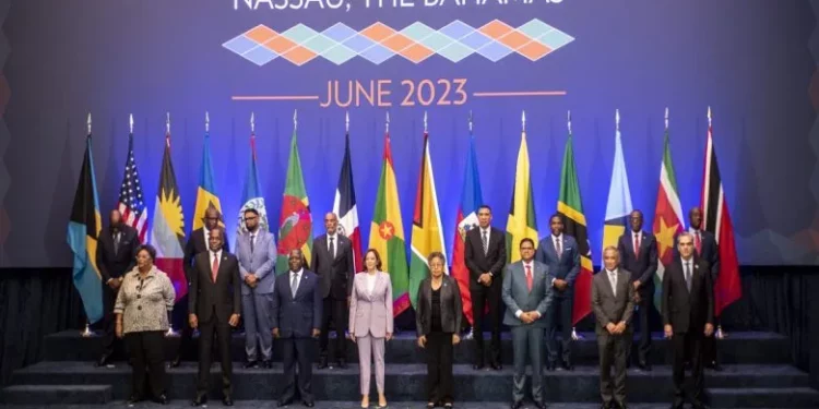 Kamala Harris detalla compromisos de EEUU con el Caribe