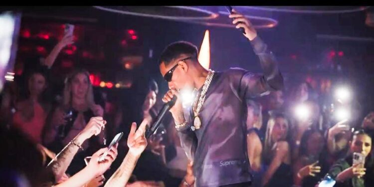 Reportan triunfo de Ángel Dior en Europa