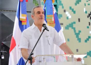 Abinader califica de irresponsables instar a RD asumir situación de Haití