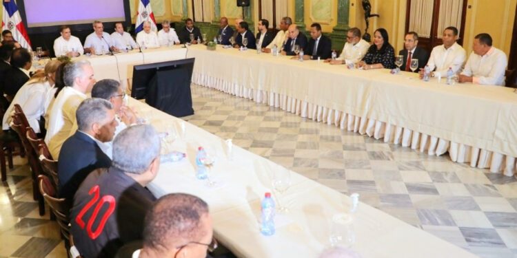 Delegación dominicana debatirá el tema de Haití con congresistas en Washington 