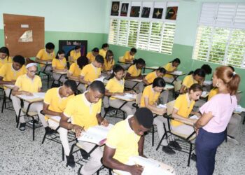 MINERD: Más de 120 mil estudiantes recibieron las evaluaciones de pruebas