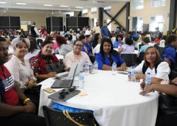 El MINERD capacitará a miles de docentes con mirada puesta en el próximo año escolar