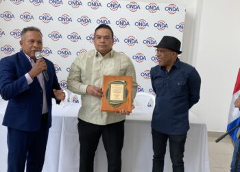 Artistas reconocen la labor de José Rubén Gonell Cosme al frente de la ONDA