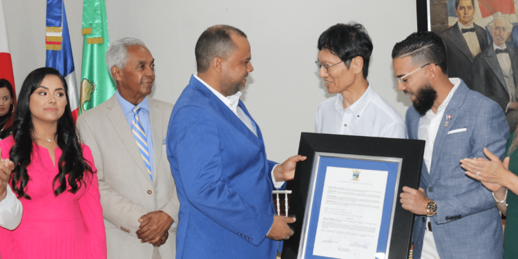 Embajador Japón confía fortalecimiento intercambio comercial y cultural con RD