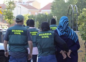 Arrestan una dominicana en España por justificar el terrorismo yihadista
