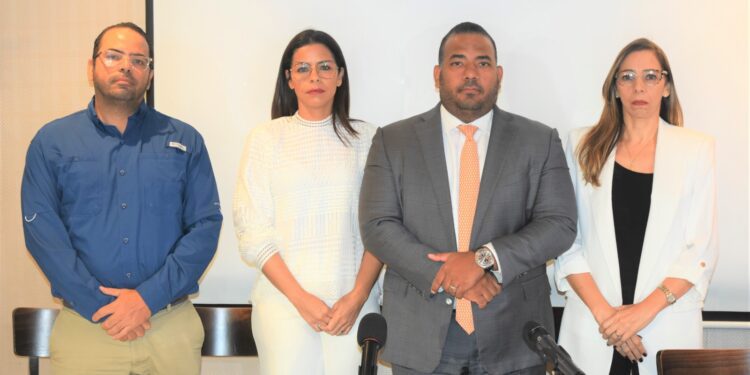 Familia denuncia falsifican documento para despojarla de sus propiedades