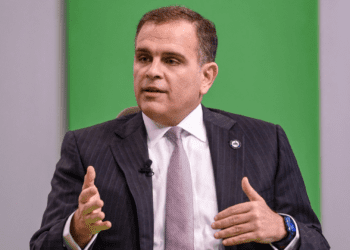 Jochi Vicente cree "determinante" dar estabilidad para atraer inversiones extranjeras