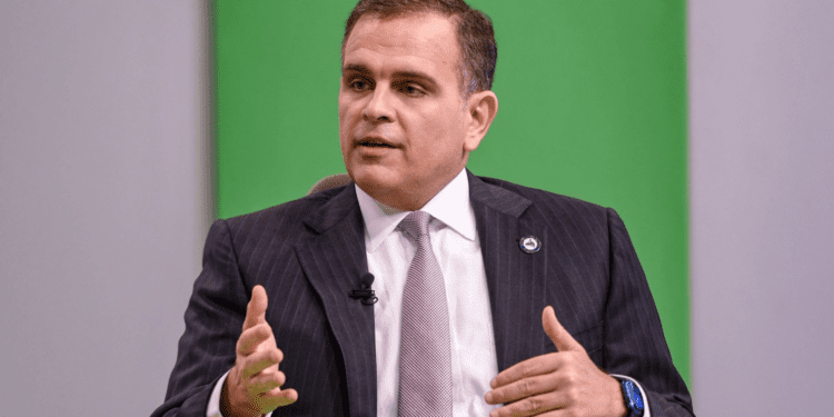 Jochi Vicente cree "determinante" dar estabilidad para atraer inversiones extranjeras