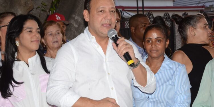 Alcalde Abel Martinez entrega obras en Las Praderas, Bella Vista