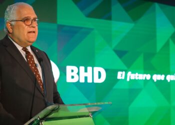 BHD lanza tarjeta Visa Premia para facilitar pagos y beneficiar a sus clientes