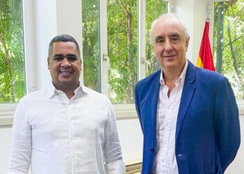 Españoles en RD podrían enviar boletas electorales a través de INPOSDOM 