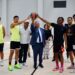 Gobierno entrega 500 uniformes a equipos dominicanos de baloncesto en Madrid