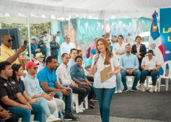 Carolina Mejía:una ciudad más organizada y limpia, se logra con una comunidad comprometida