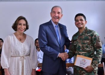 Estudiantes UNICARIBE ganan primer lugar Competencia Emprendedores del MESCYT