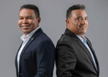 Raymond Pozo y Miguel Céspedes celebrarán "3 décadas" de éxito y risas en  Santiago