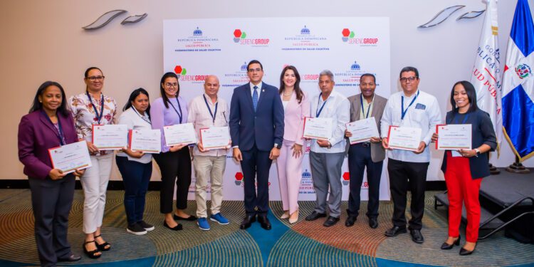 Serenc Group destaca su aporte en capacitación para el Ministerio de Salud Pública.