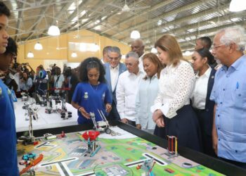 Gobierno inaugura Campamento de Verano de Robótica Educativa: Formando Futuros Innovadores