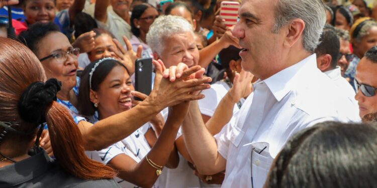 Presidente Abinader visitará este sábado la Isla Saona, donde anunciará varias obras