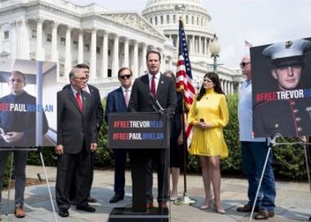 Un exmarine de EEUU, liberado por Rusia el año pasado, resulta herido en Ucrania