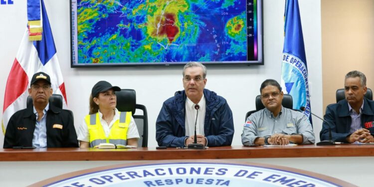 Presidente Abinader: “Dónde quiera que haya un afectado el Gobierno va a ir en su ayuda”