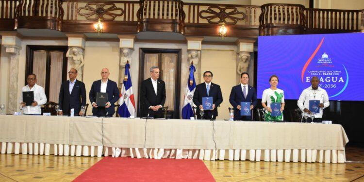 Más de 100 organizaciones firmaron este lunes Pacto del Agua