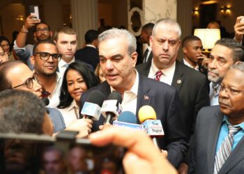 Presidente Abinader agradece a la comunidad dominicana por su apoyo al país