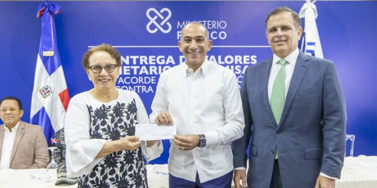 PGR entrega más de RD$391 millones descomisados ​​en casos de lavado de activos