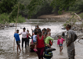 La migración por el peligroso Darién alcanza niveles récord
