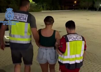 El reporte de Europa Press: La Policía detiene en Madrid a la fugitiva más buscada por RD