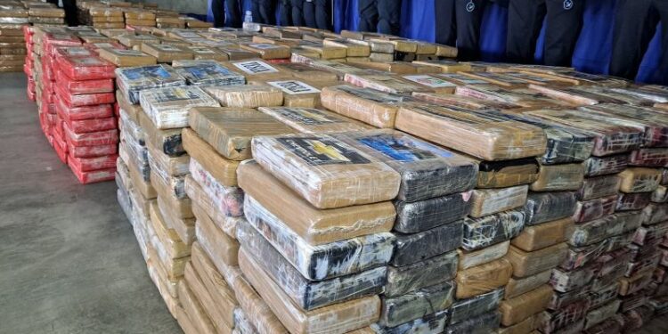 Histórico golpe al narcotráfico en España: Decomisan 9,436 Kilos de cocaína