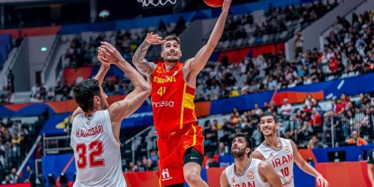 España avanza a segunda ronda de la Copa Mundial de Baloncesto