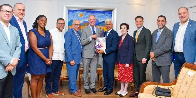 Embajadora resalta sólidos lazos de colaboración entre el Congreso de Nueva York y República Dominicana