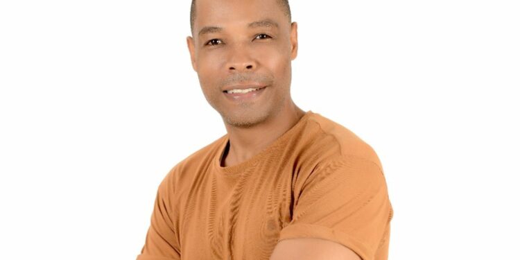 Actor Sandy Paredes FP aspira a Regidor por la Circunscripcion 2 del DN