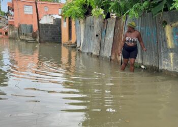 En Cancino Adentro decenas de viviendas permanecen inundadas