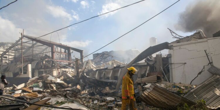 Tragedia en San Cristóbal: se eleva a 52 número de víctimas: 12 fallecidos y 40 heridos.