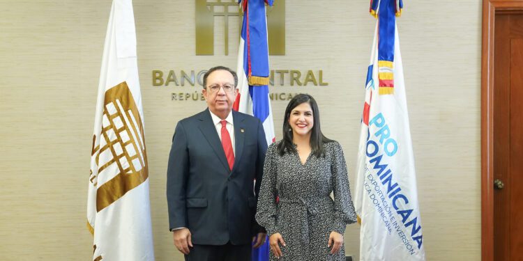 BCRD firma acuerdo con PRODOMINICANA en materia de estadísticas