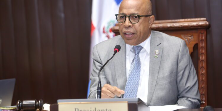 Diputados aprueban presupuesto reformulado