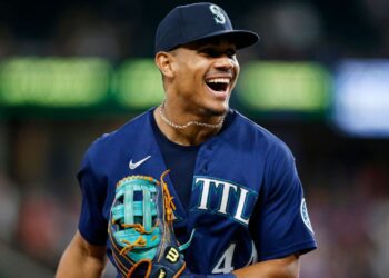 Julio Rodríguez impone nuevo récord con histórica racha de hits en cuatro días